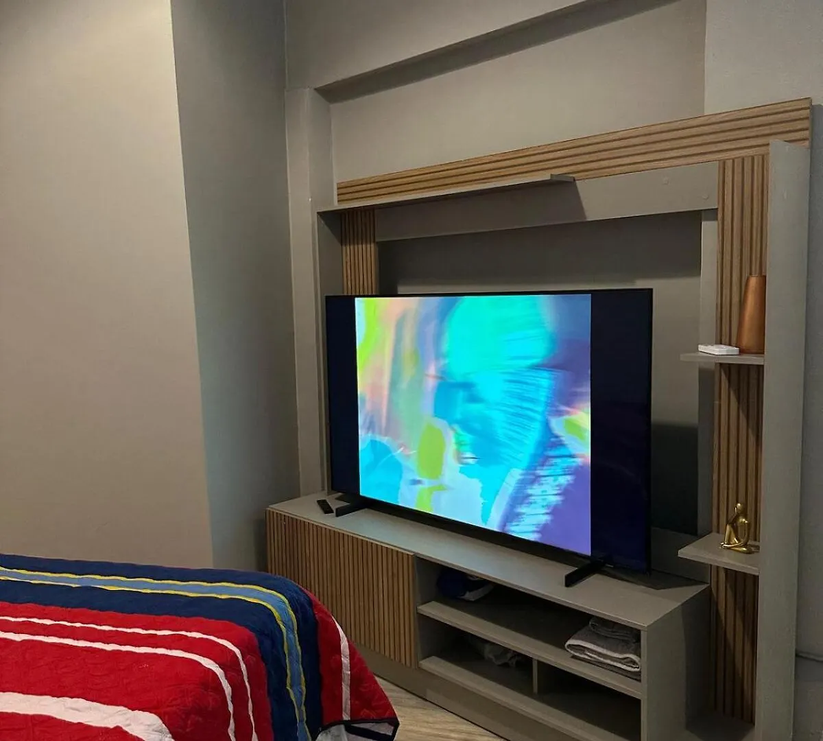 Apartamento Parque Poblado Lleras Jacuzzi Aire Provenza Medellin Colombia